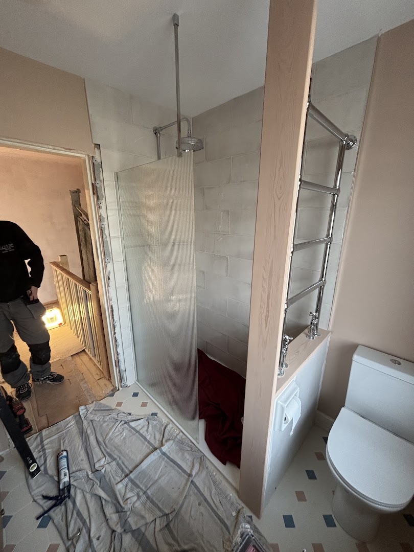 P J H & SON Plumbing and heating services — Photos 14