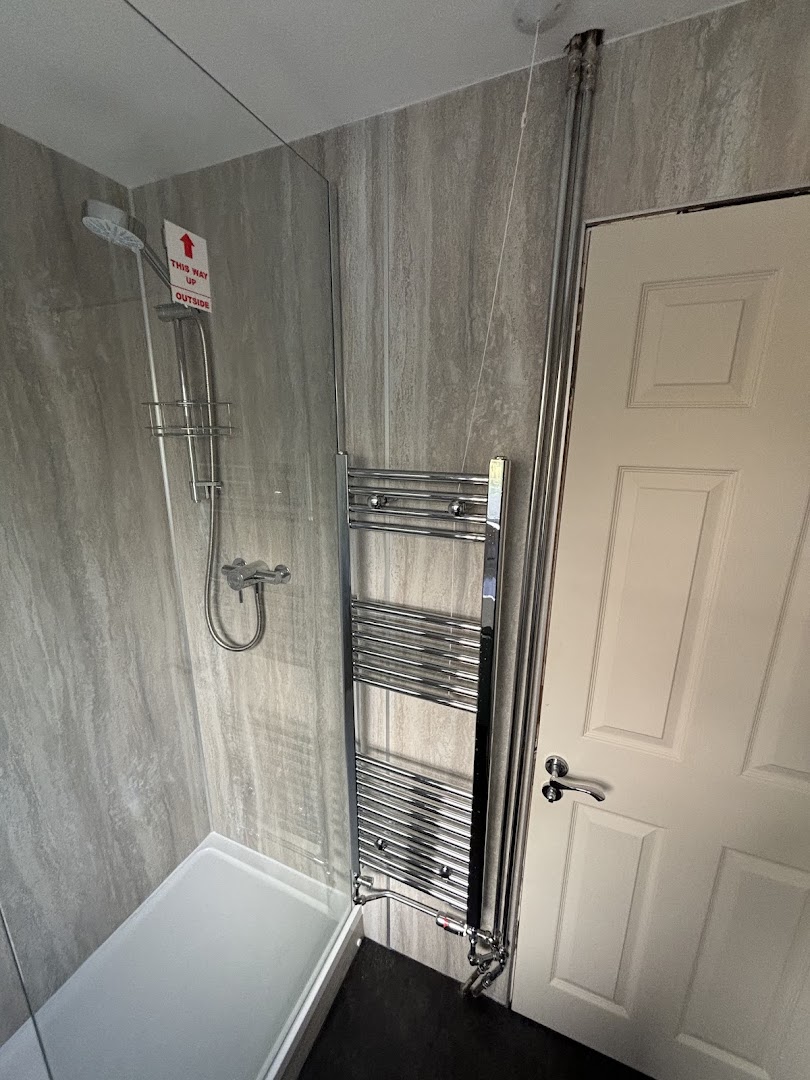 P J H & SON Plumbing and heating services — Photos 7