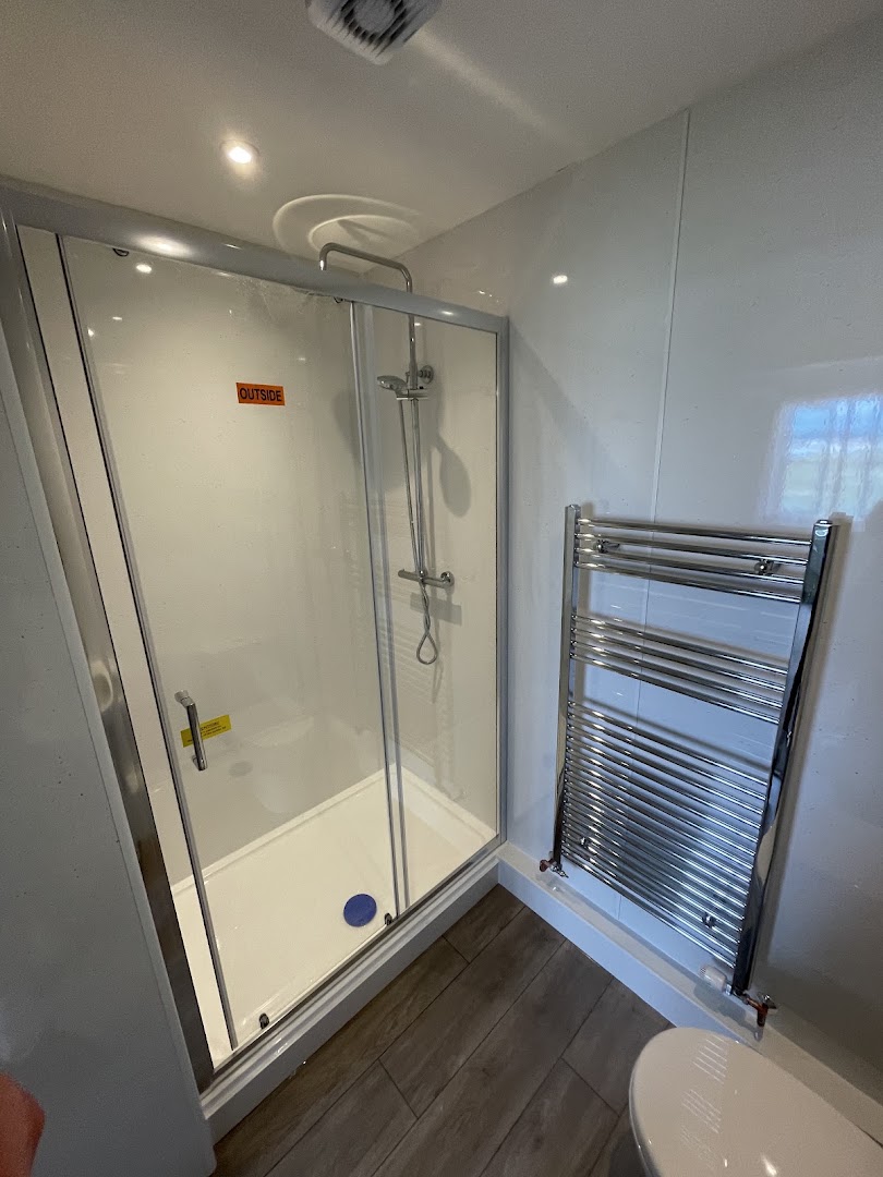 P J H & SON Plumbing and heating services — Photos 3