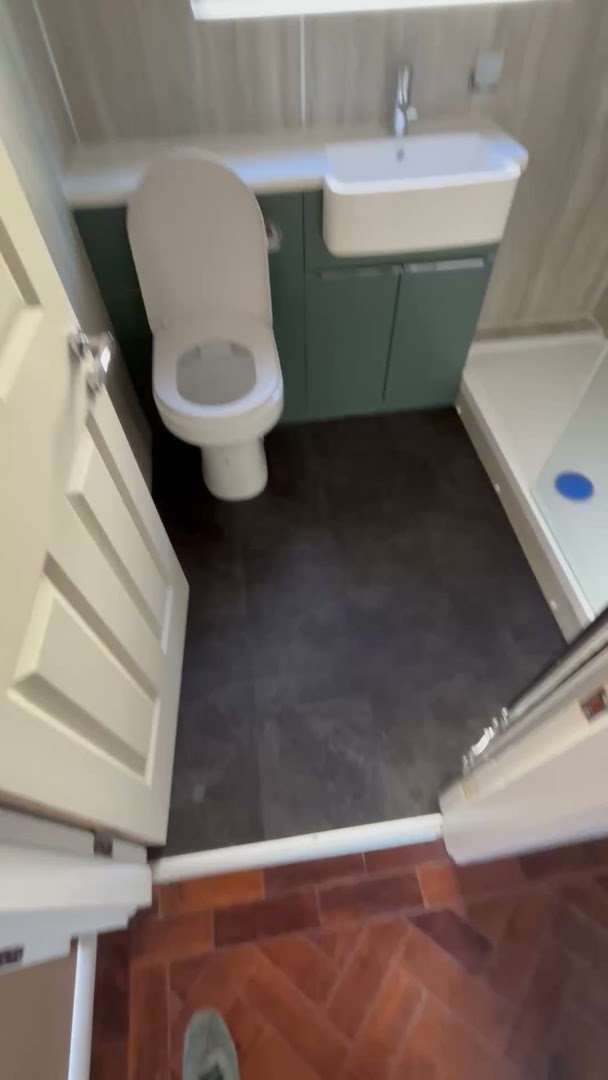P J H & SON Plumbing and heating services — Photos 2